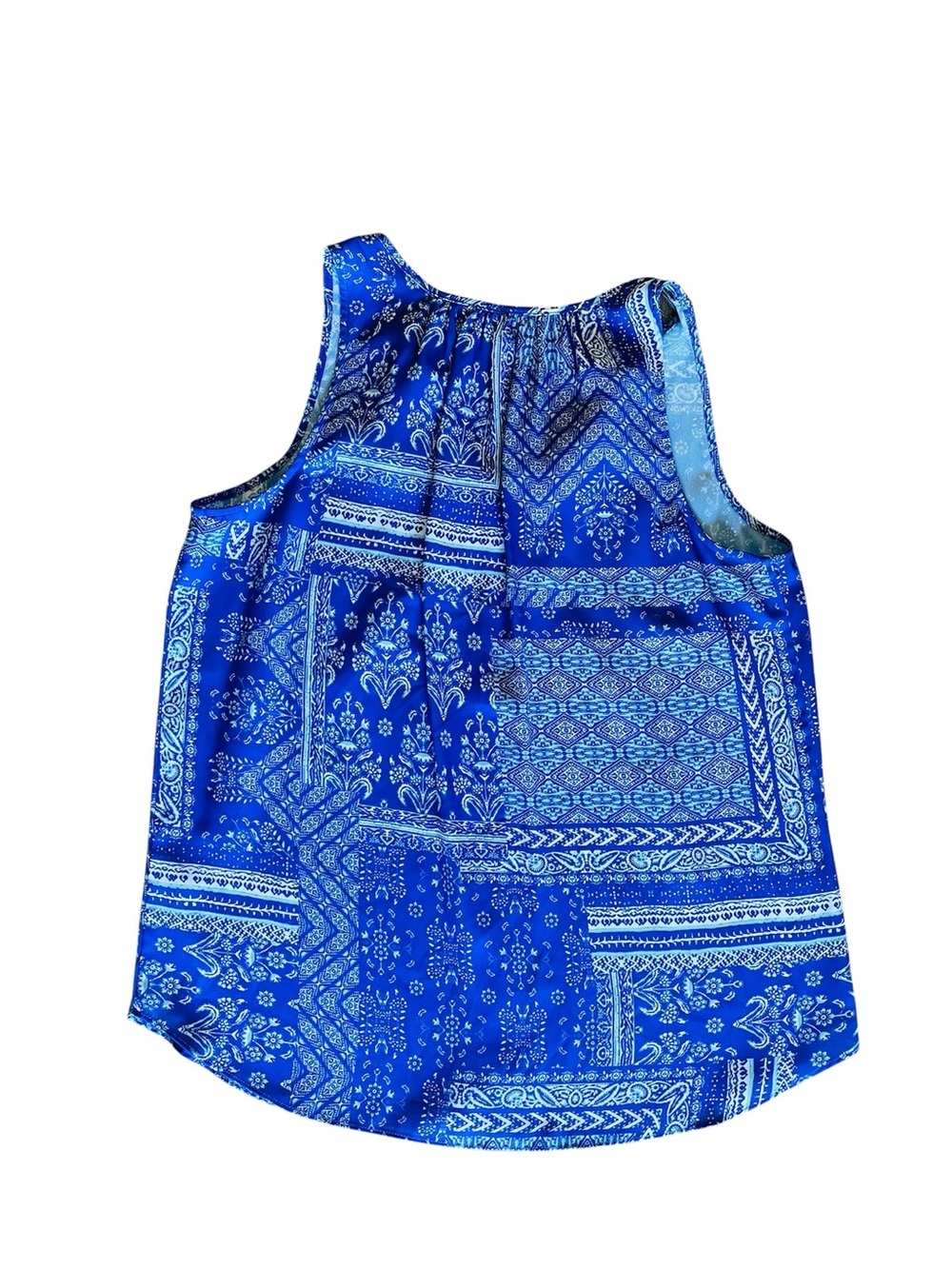 Blue Patterned Sleeveless Ruffle Front Top - Picture 3 of 4